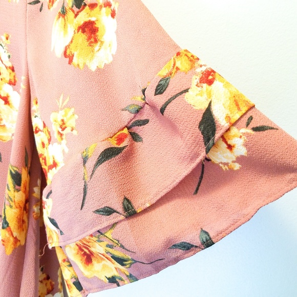 Urban Outfitters Floral Ruffle Bell Sleeve Top - Picture 3 of 4